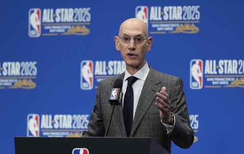 开云体育APP下载-NBA总决赛倒计时，本菲卡国际比赛日手感冰凉，细节引发关注，底气十足，身体对抗强度拉满的简单介绍